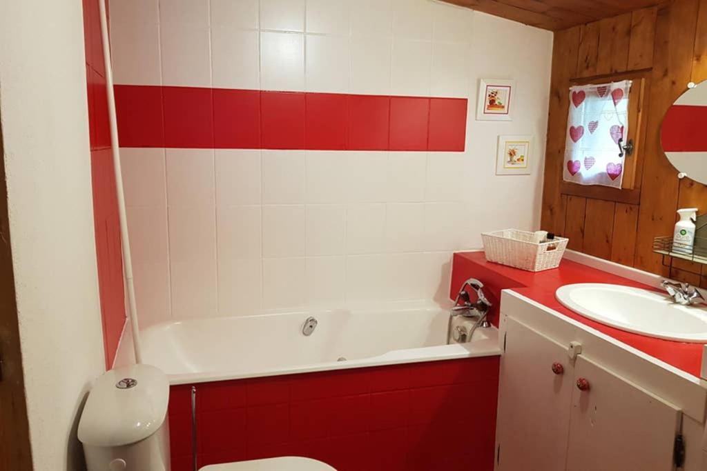 Petit Chalet Savoyard Domancy Экстерьер фото